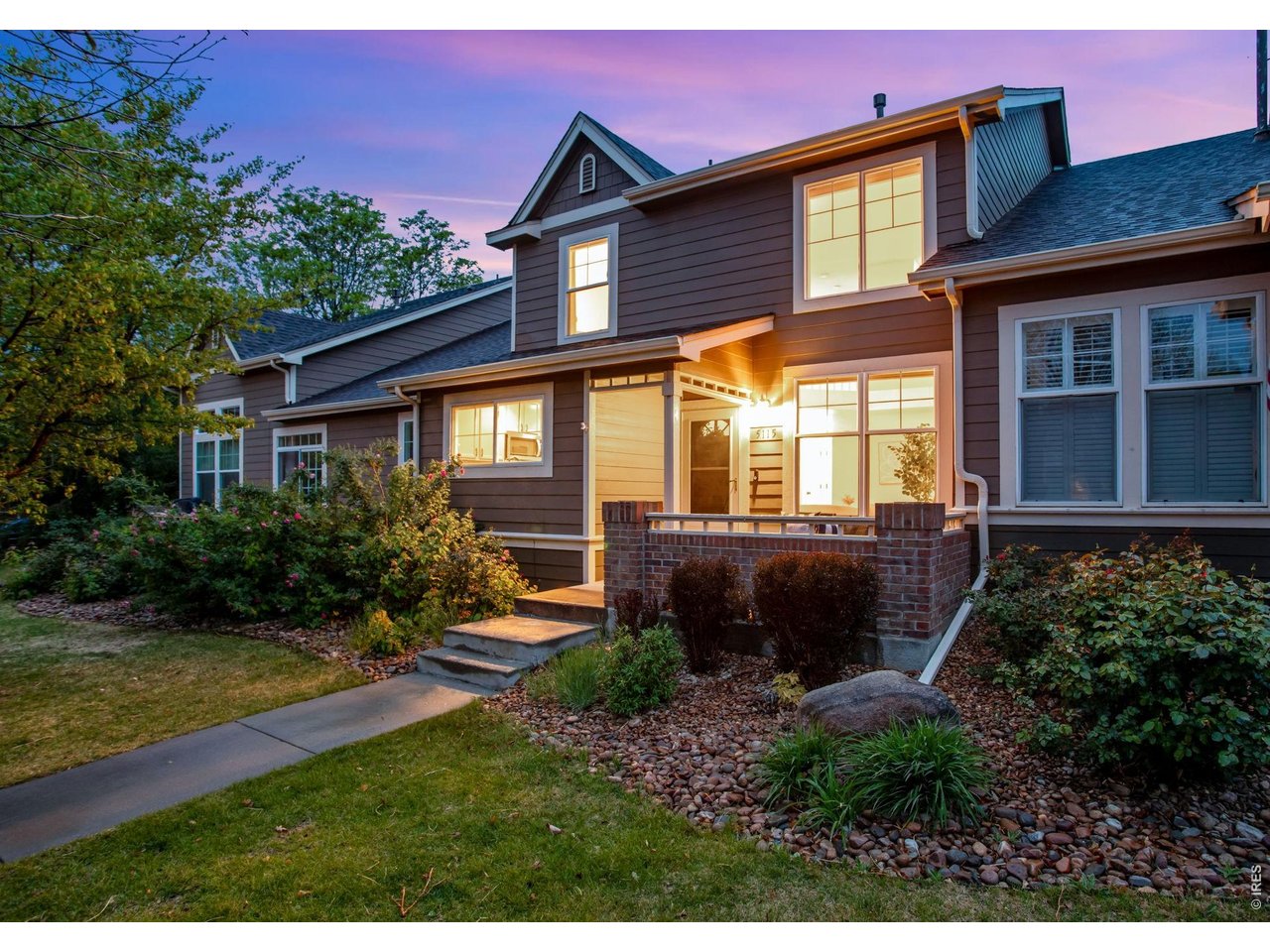 East Facing, Charming & adorable brick front porch. NEWER 2024 Furnace, AC and whole home humidifier. 