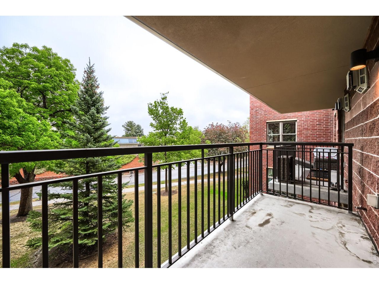 Large, North Facing Balcony