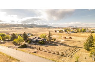 5308 Beverly Dr Berthoud, CO 80513