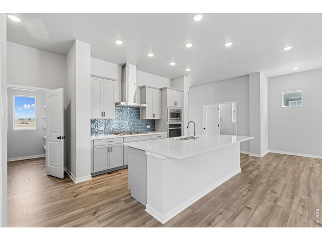Property Photo 15 