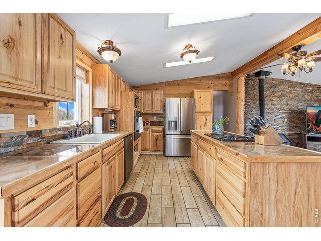Property Photo 11 