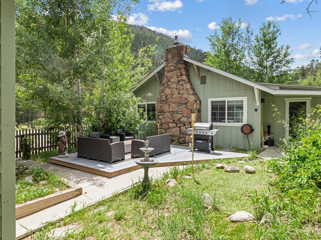 Property Photo 1 Main cottage of 3br/2ba