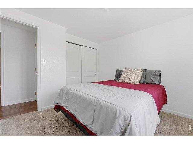 Property Photo 14 2nd bedroom