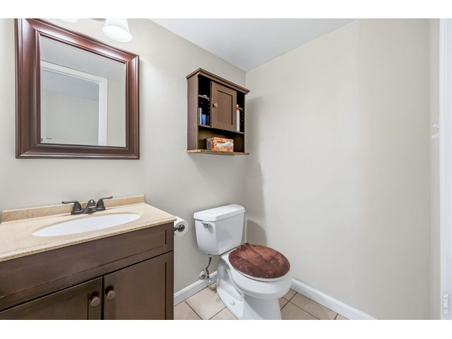 Property Photo 7 1/2 Bath on Main Level