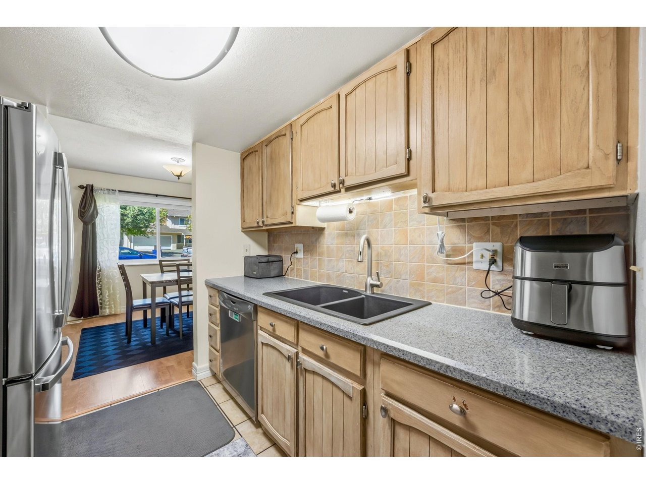 Pass-through Kitchen