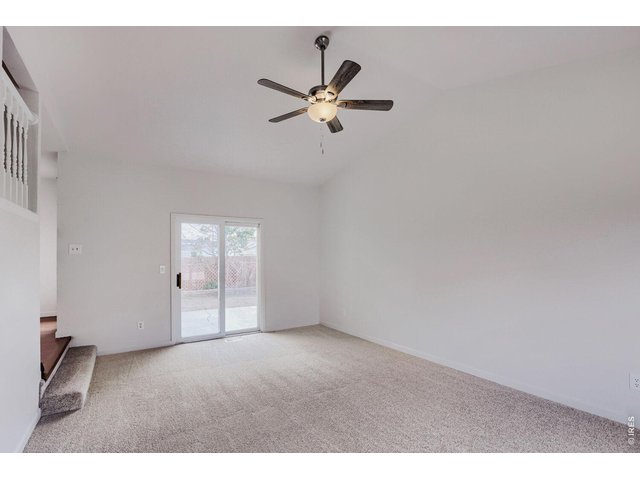 Property Photo 9 Living Room