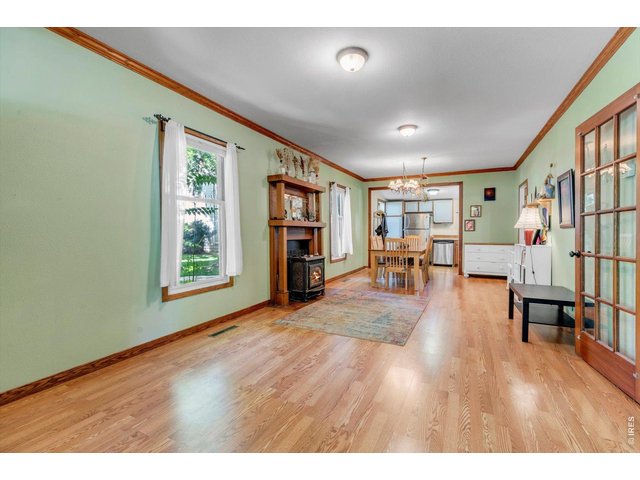 Property Photo 7 living room with gas fireplace