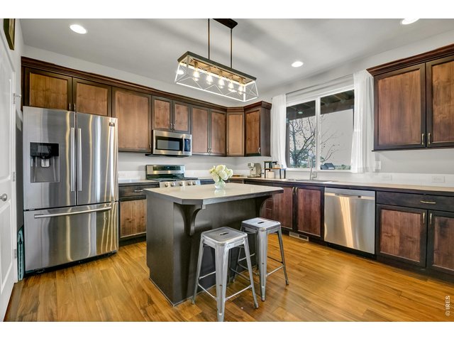 Property Photo 7 Newer stainless appliances!