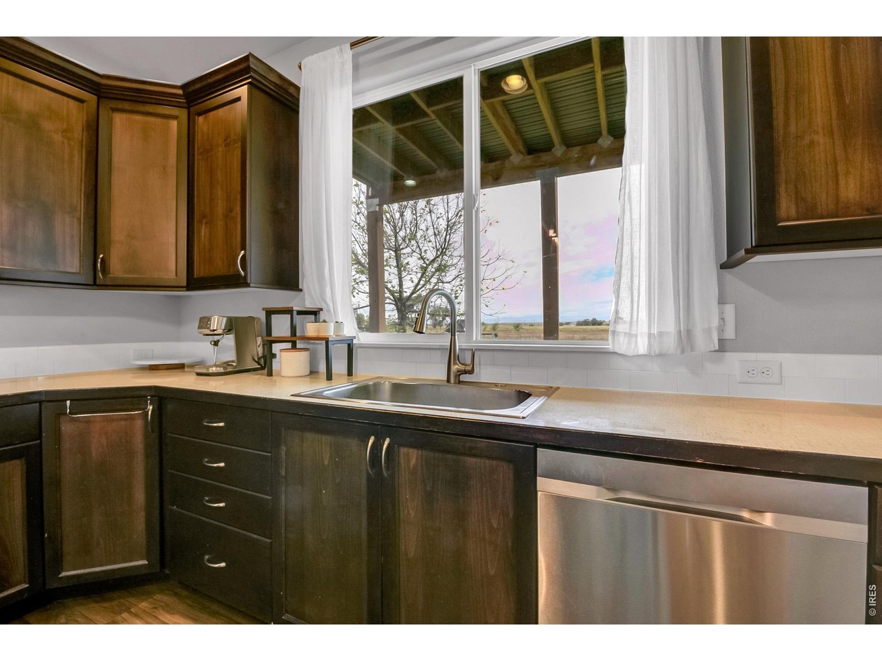 Kitchen sink overlooking the back yard