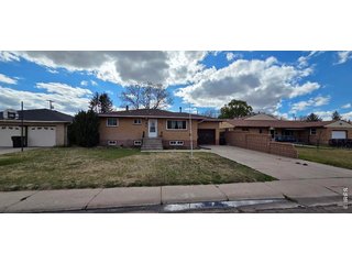 1407 Adams Cir Sterling, CO 80751