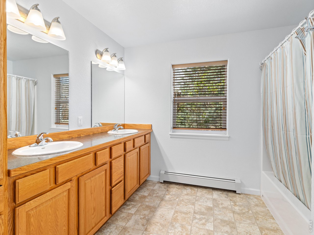 Double vanities in primary bath