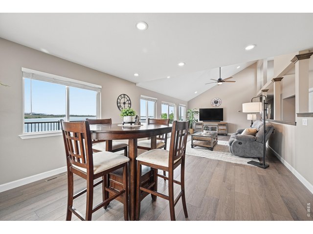 Property Photo 9 Eat-in Kitchen/Dining area