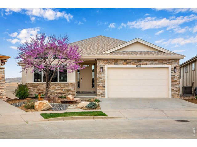 Property Photo 17 Springtime! Tucked at the end of the cul-de-sac with convenient guest parking across the street! 