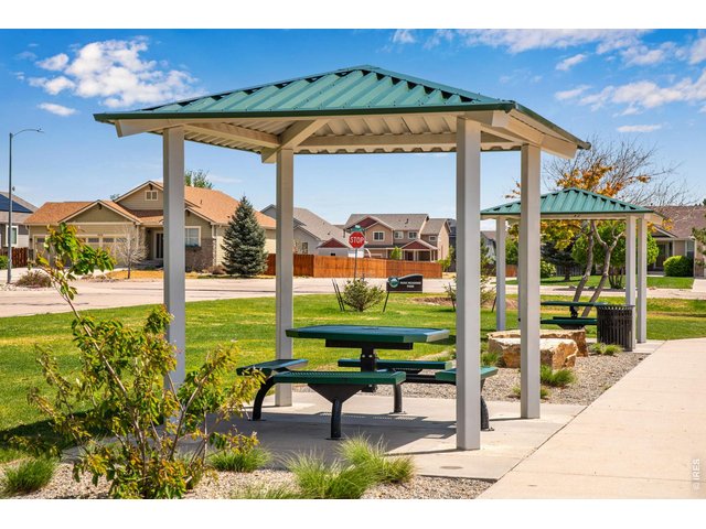 Property Photo 39 Perfect for parties or summer BBQs! 
