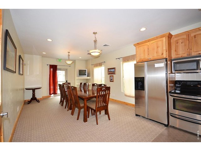 Property Photo 26 Clubhouse - available to rent!