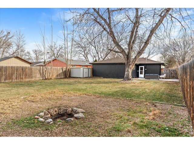Property Photo 30 Spacious (7408 SF) fenced-in backyard!