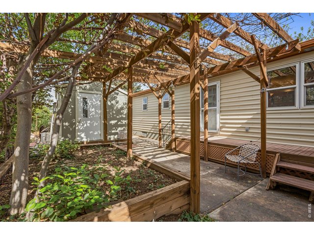 Property Photo 28 Nice outdoor setting with shop access.