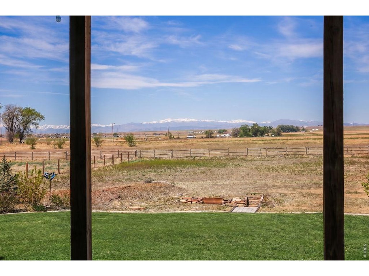 Views of the snowcapped peaks from the living room!