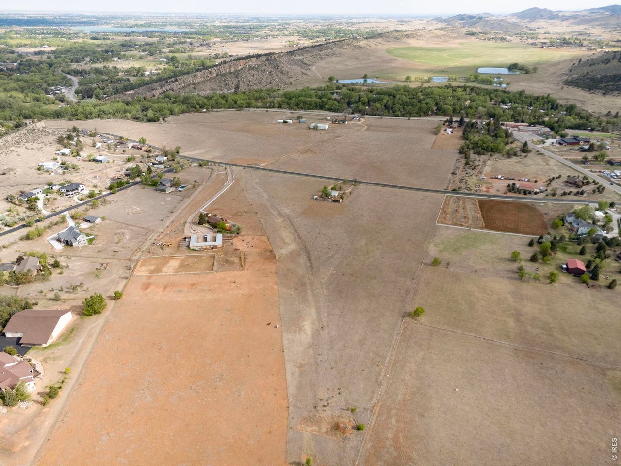 Views Looking South. Nearby Carter Lake offers boating, fishing, and outdoor recreation just minutes away. 