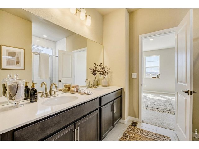Property Photo 10 Dual vanity primary bathroom