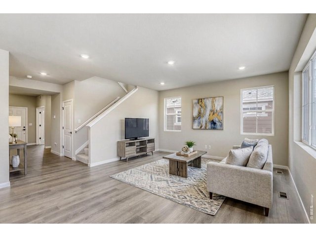 Property Photo 4 Spacious great room