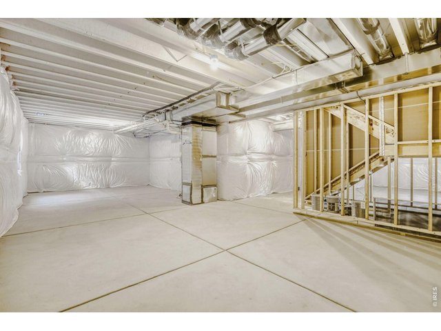 Property Photo 18 Unfinished basement