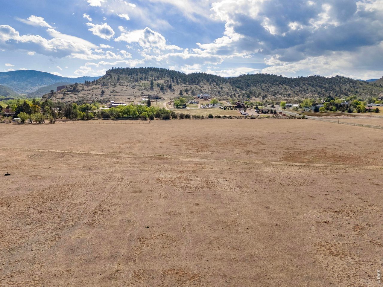 Scenic Western Views From The Property