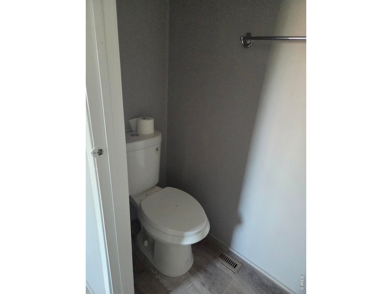 1/2 Bath