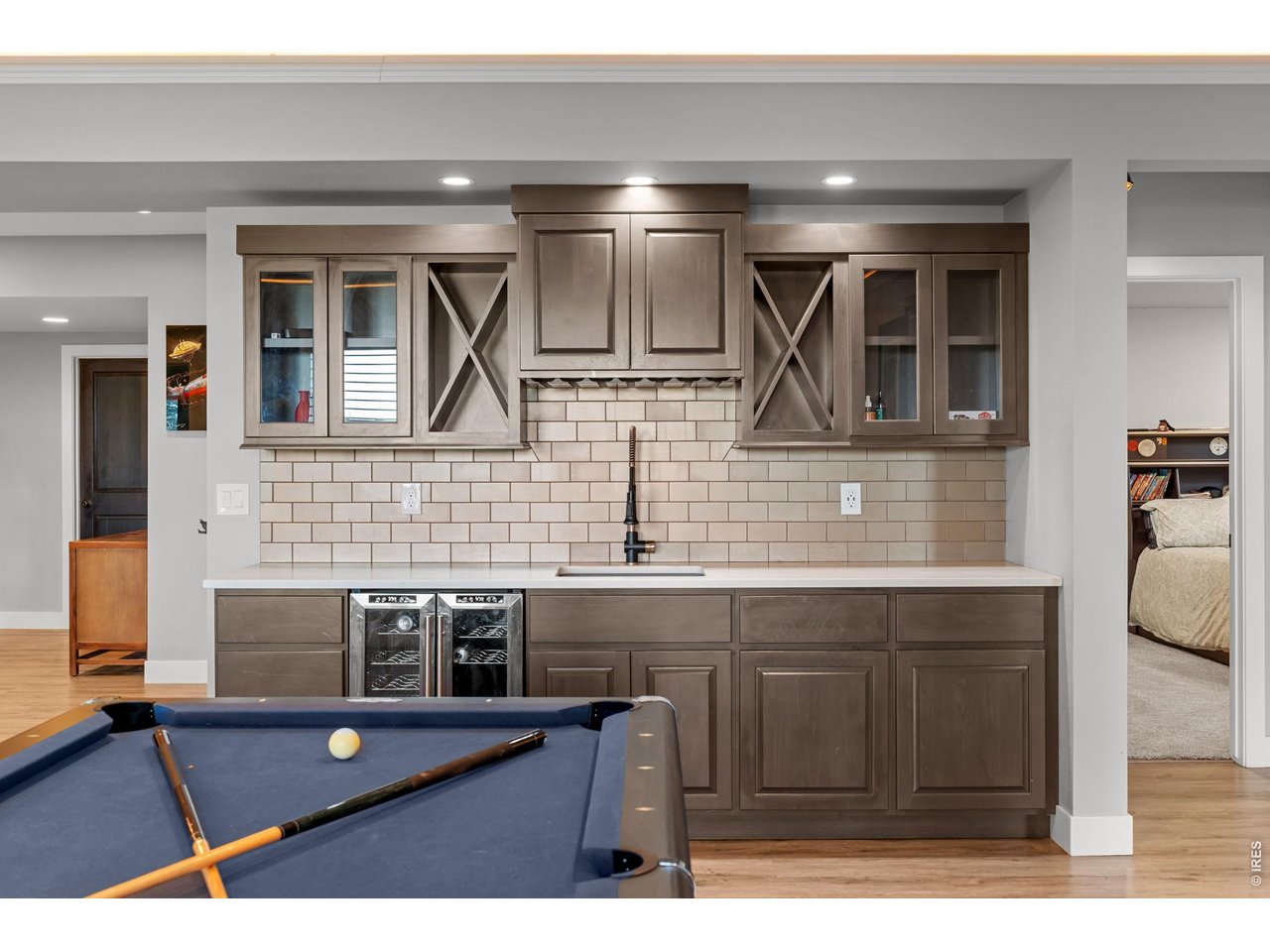 Wet bar!