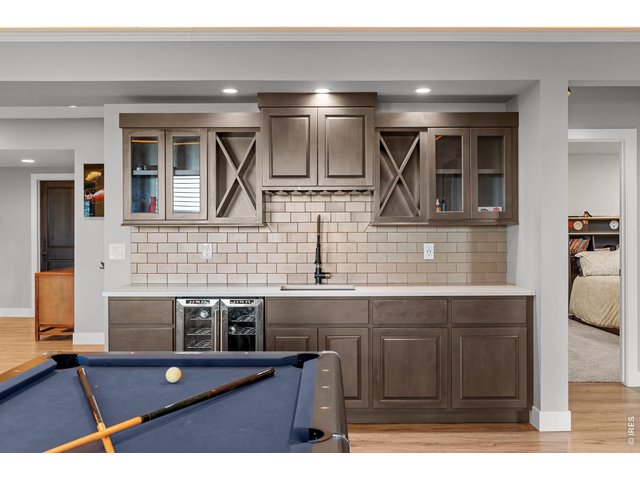 Property Photo 35 Wet bar!