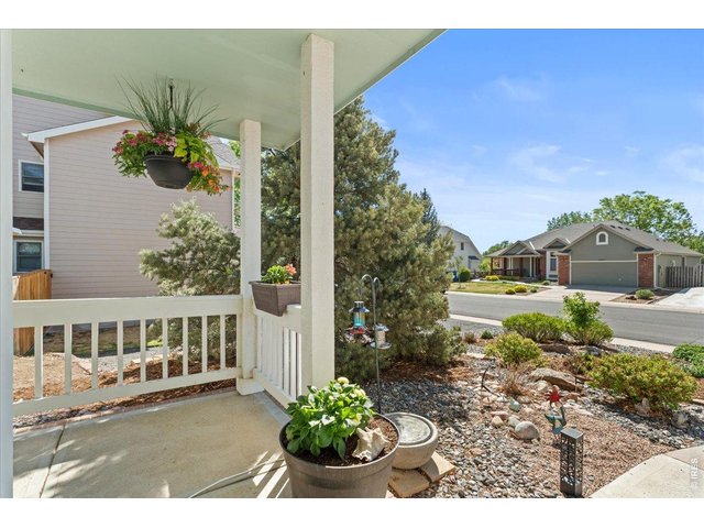 Property Photo 3 Cozy Front Porch