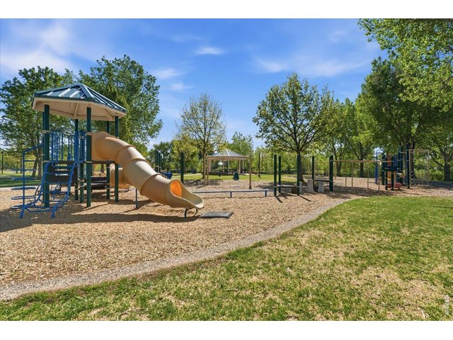 Property Photo 45 Cottonwood Glen Park