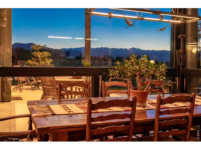 Property Photo 20 Watch the sun set at dinner