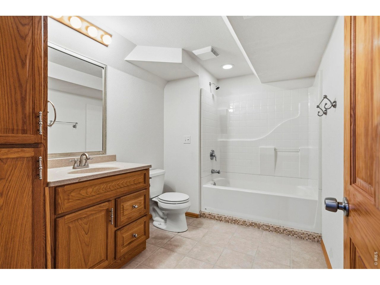Property Photo 44 