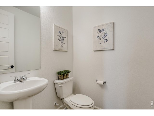 Property Photo 12 1055 Rubinette Ln - 1/2 Bathroom (Main Floor)