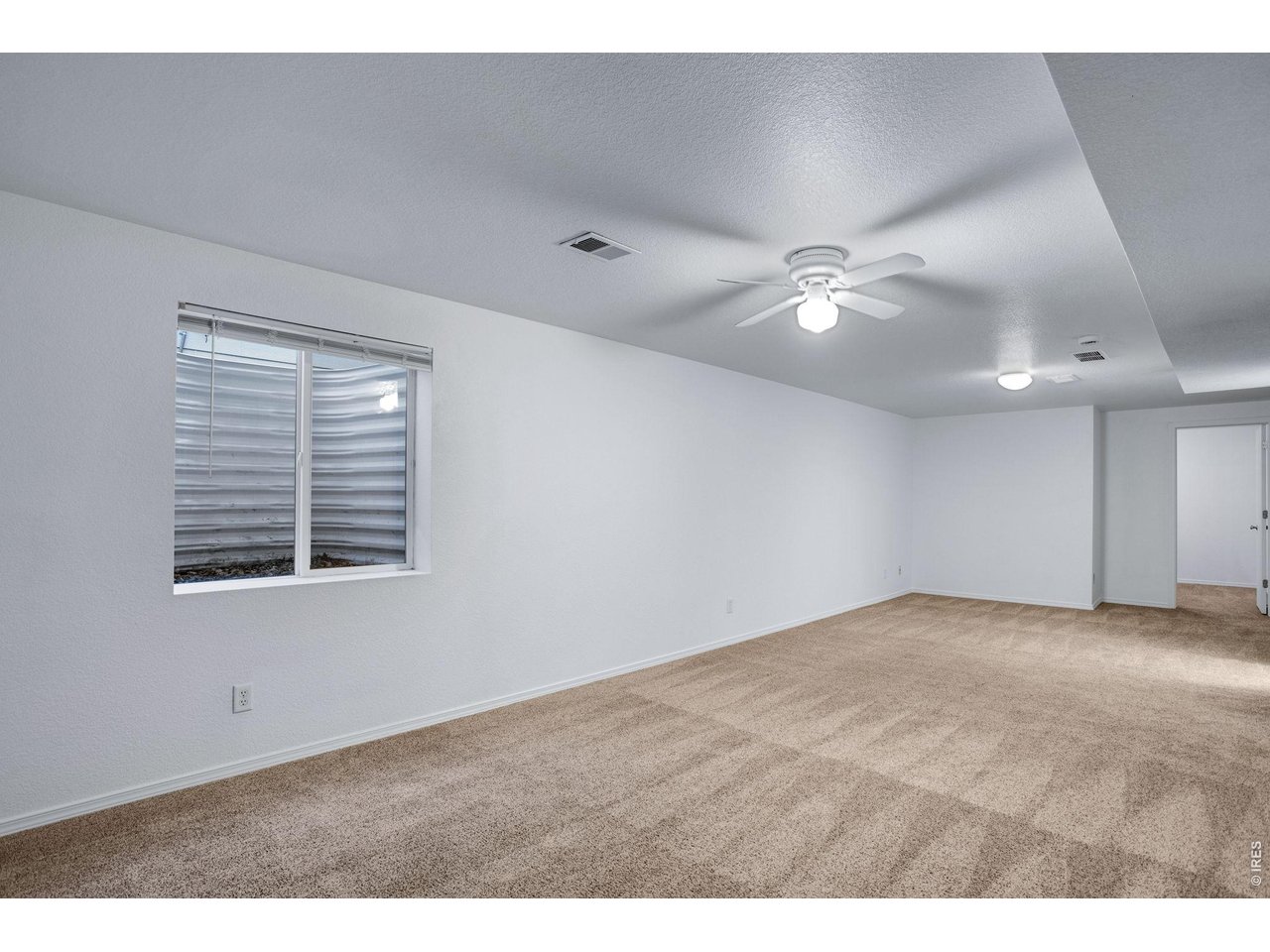 Basement with 8' ceilings
