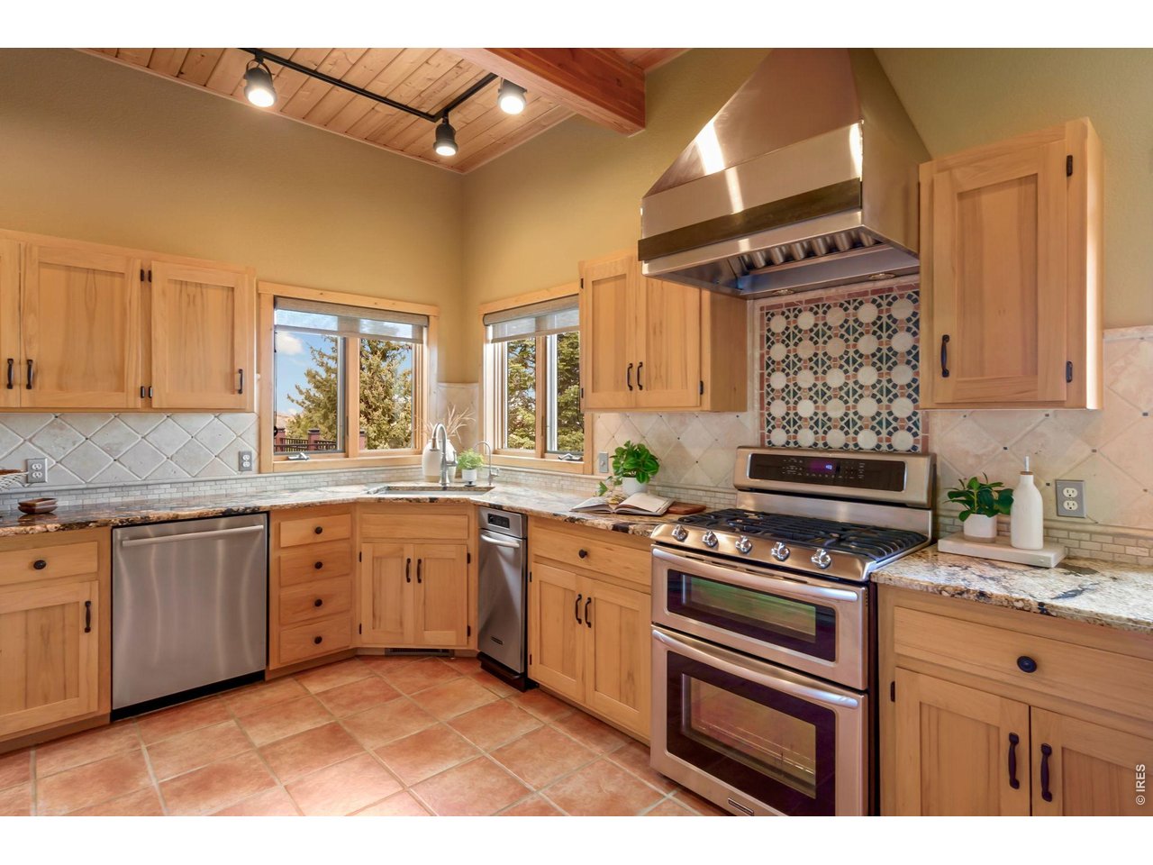 A kitchen sink with a view! 
