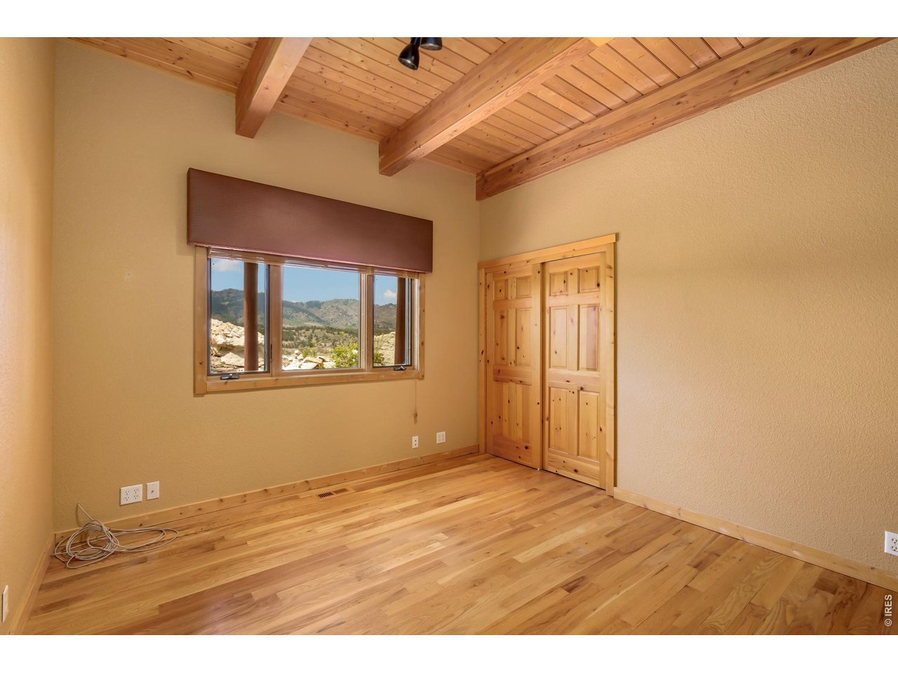 Main floor study/office!