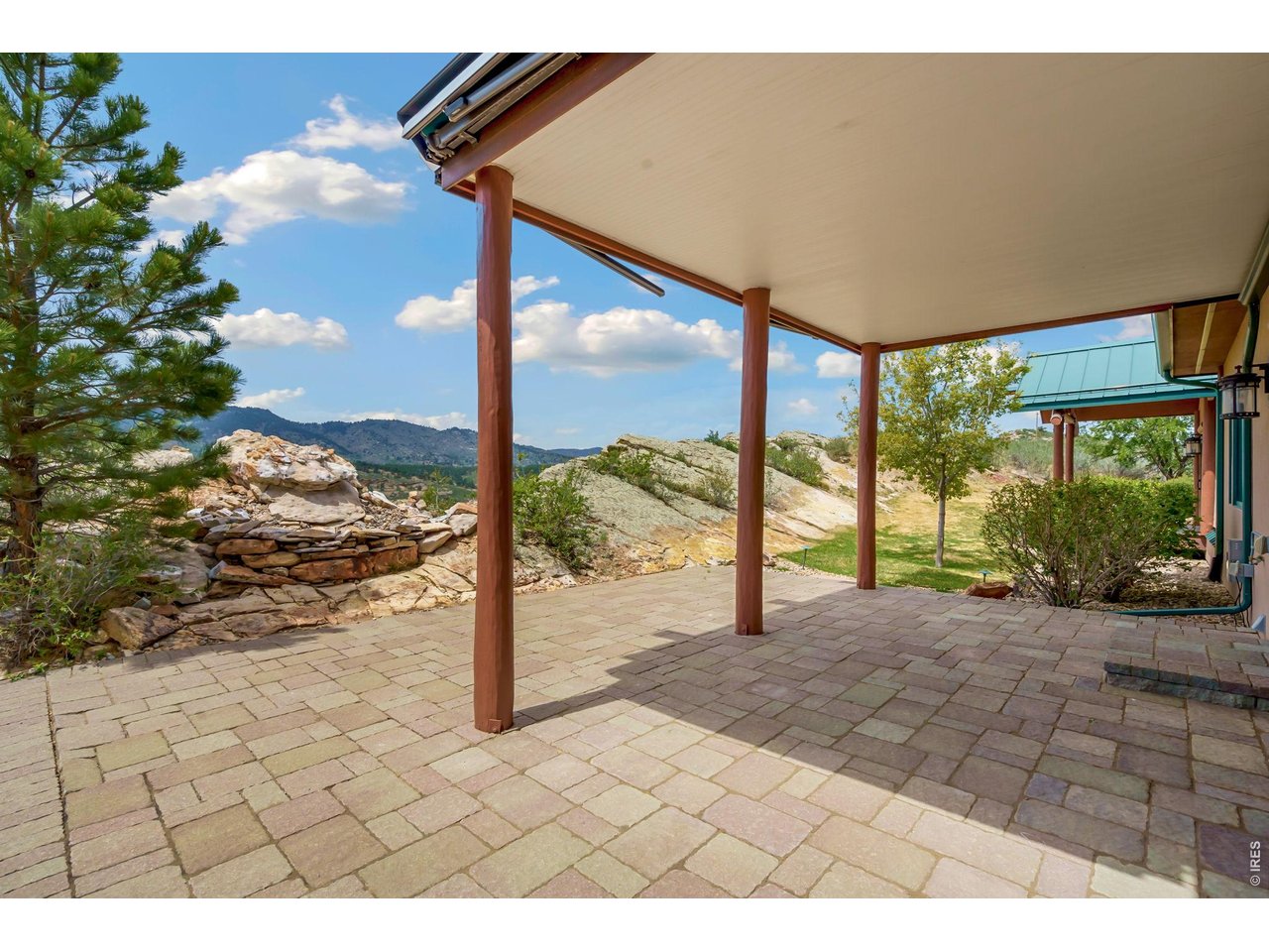 Covered patio facing west with awnings