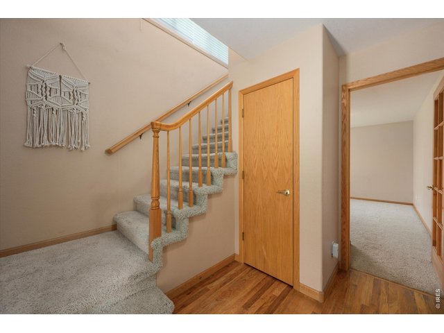 Property Photo 39 Practical entry space with easy-access coat storage