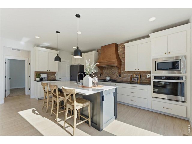Property Photo 16 