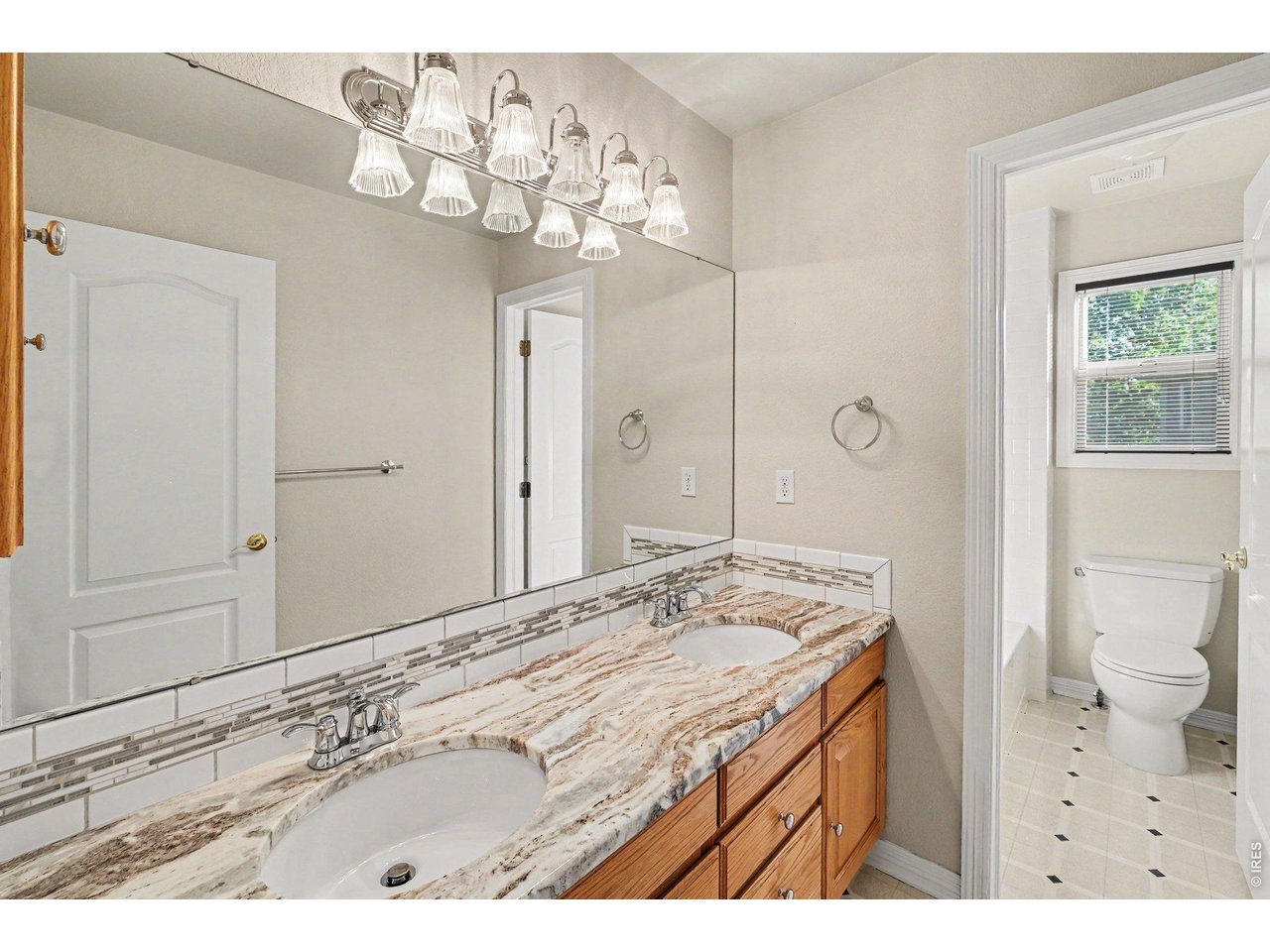 full bathroom on second floor 