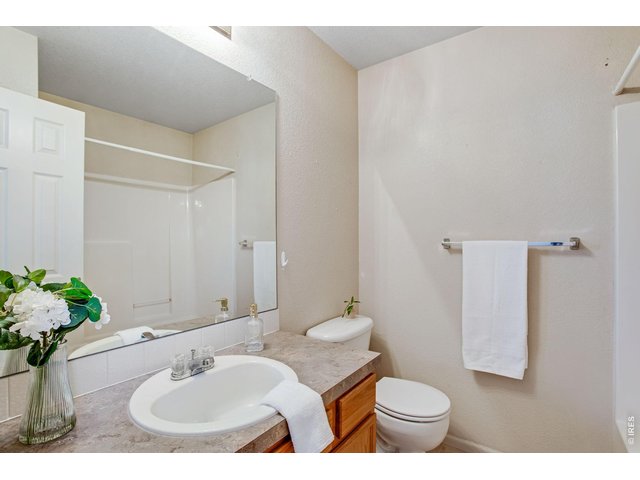Property Photo 28 Shared Full Bath
