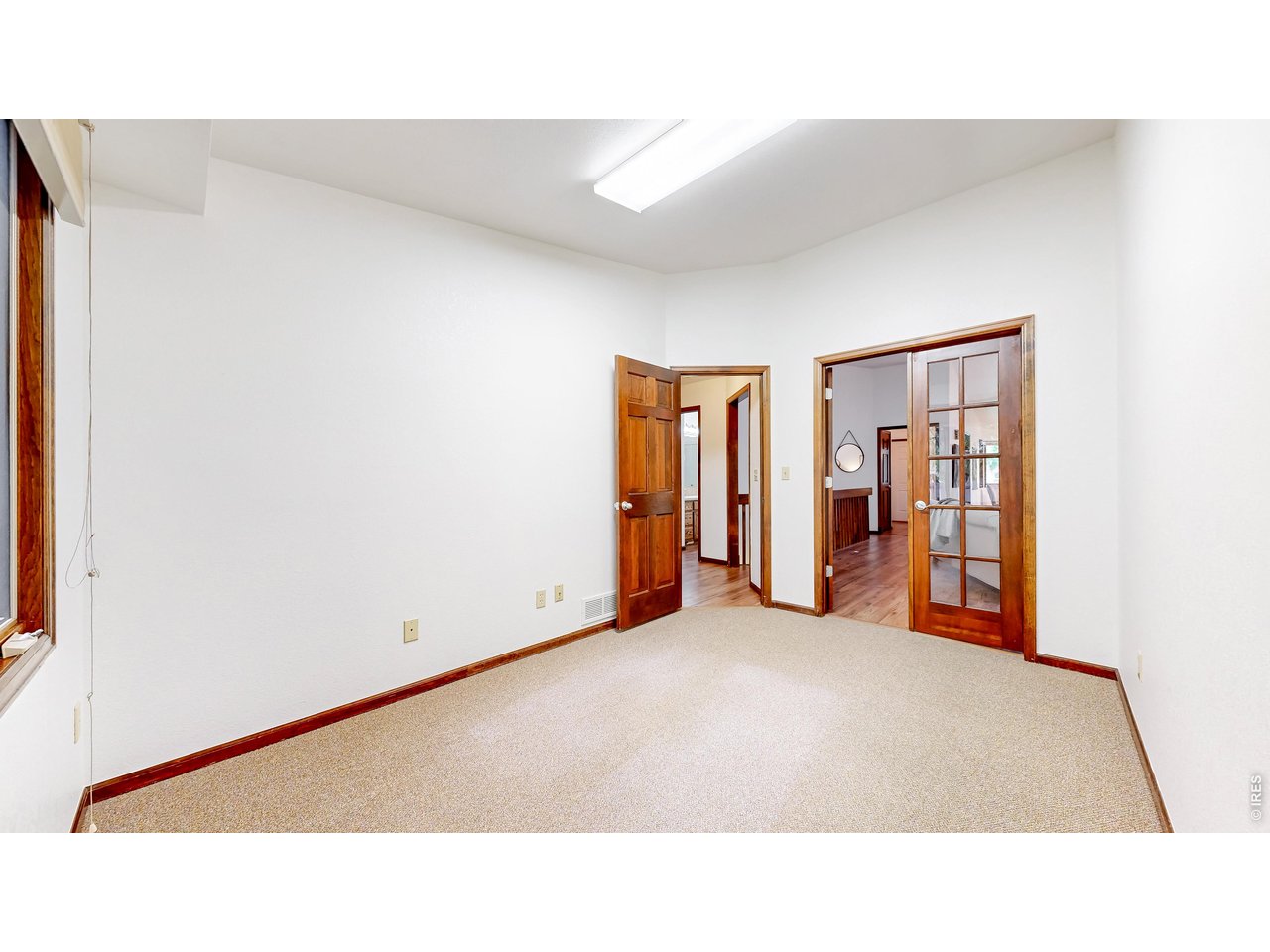 Office/den/craft room