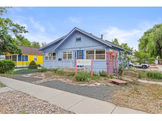 702 10th Ave Longmont, CO 80501