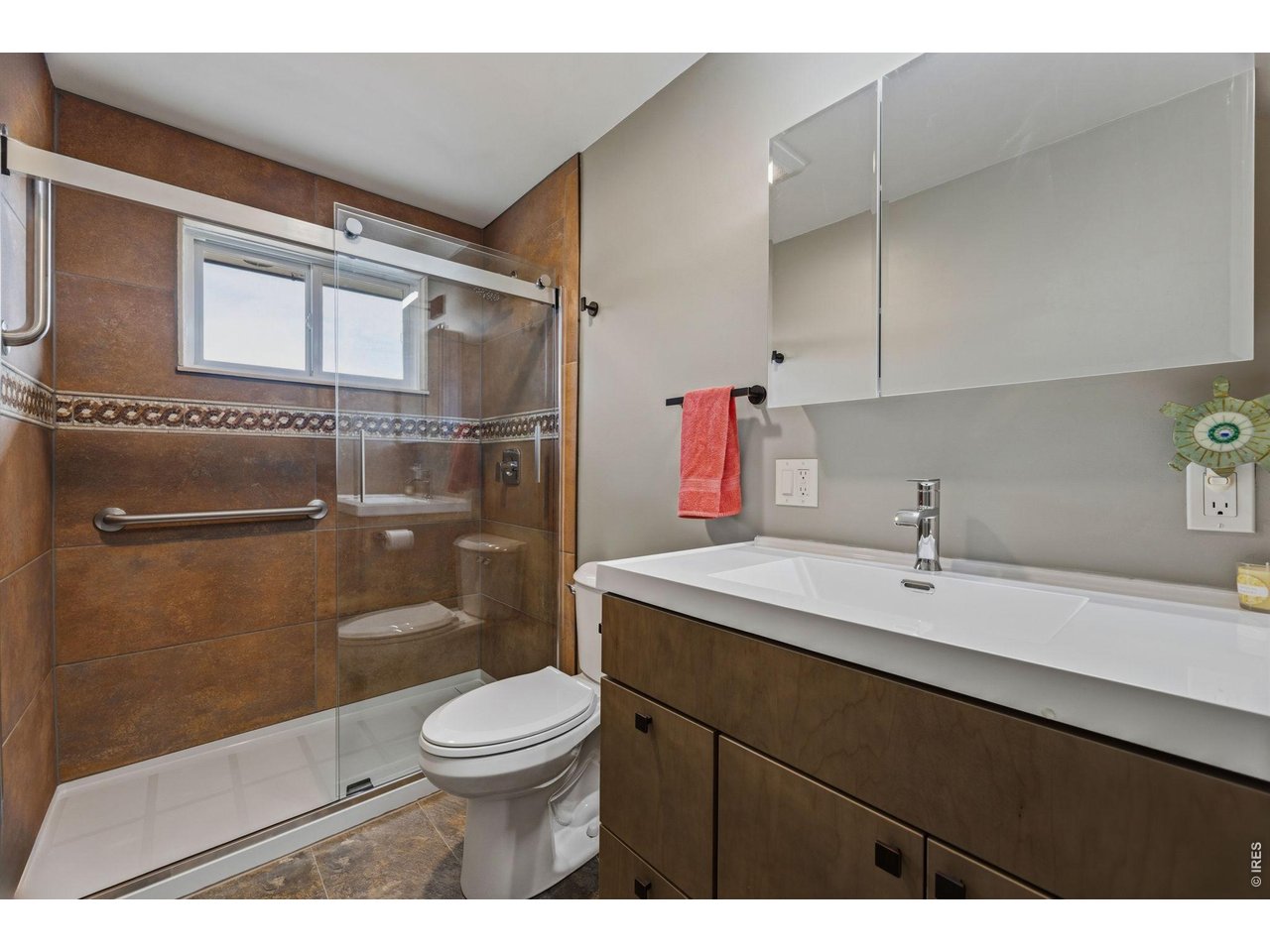 Remodeled main level bath