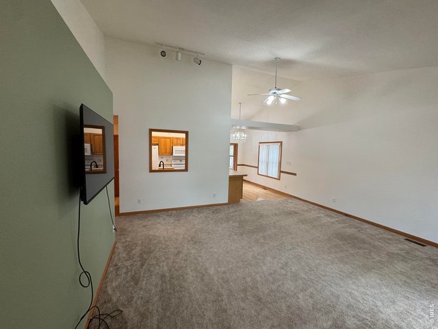 Property Photo 12 Living Room
