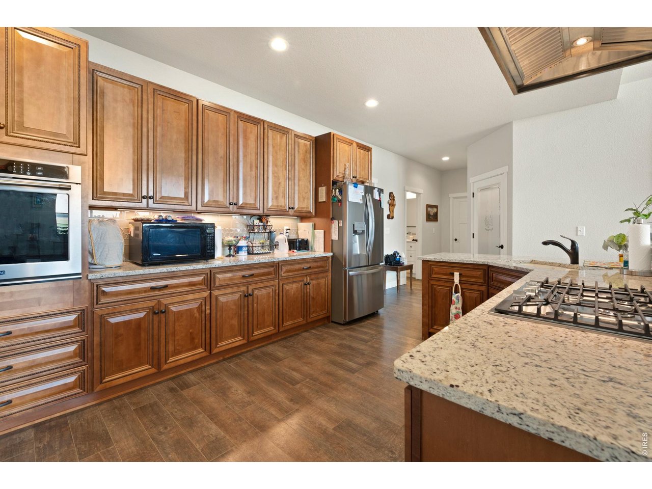 Granite countertops and stainless steel appliances