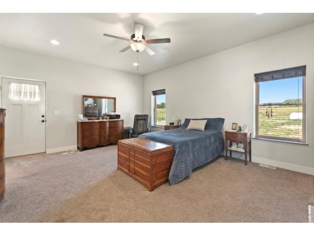Property Photo 25 Front guest bedroom 1