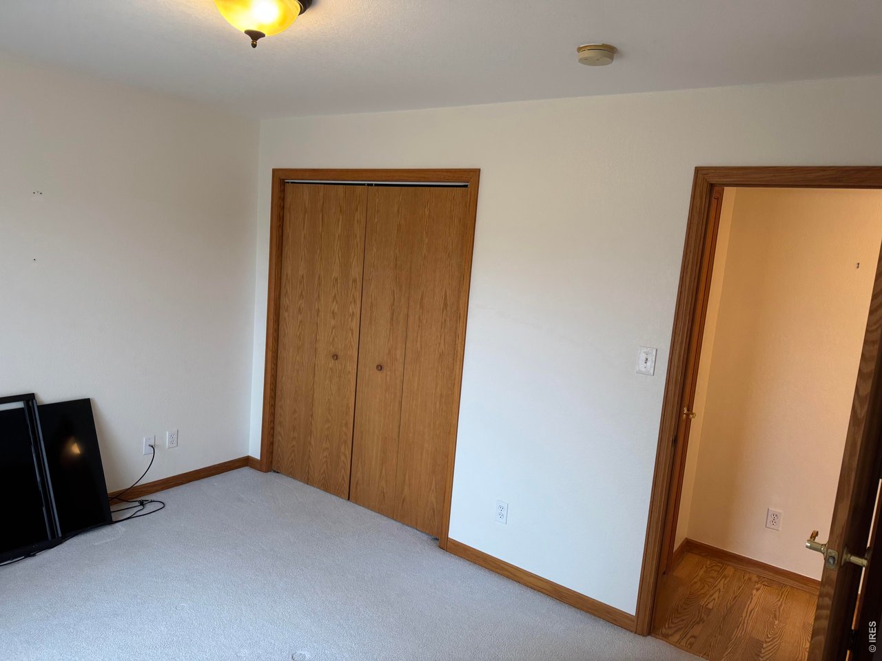 2nd bedroom closet